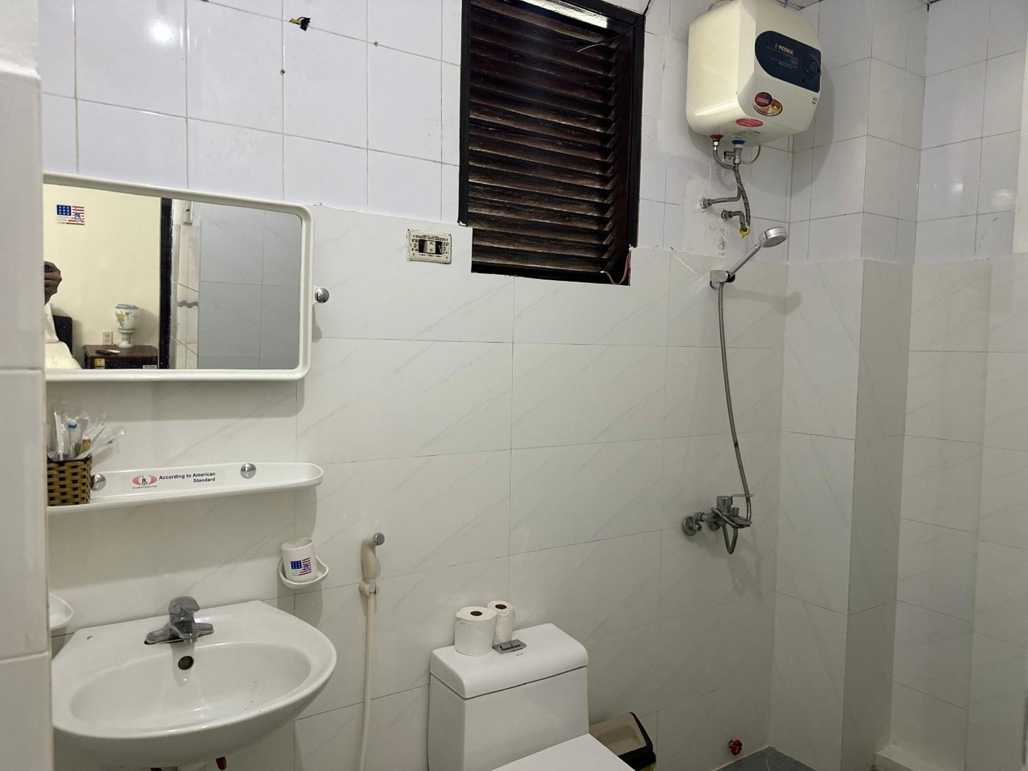 Dong Loi Hotel Hue Luaran gambar